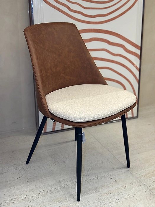 Cadeira Lauren PU Marron Linho Cru
