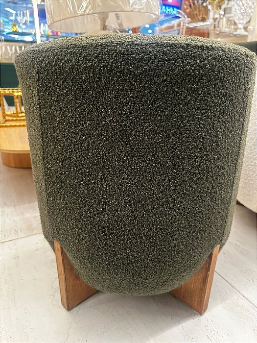 Puff Cravo Boucle Verde Escuro