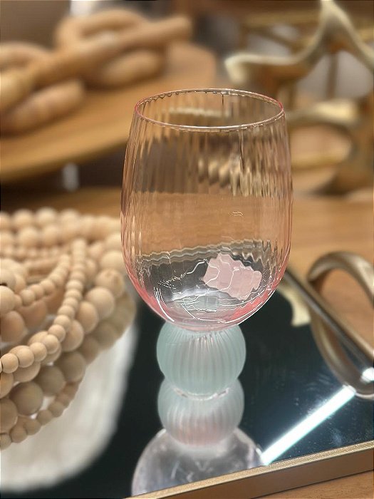 Taça Vidro Rosa Base Azul