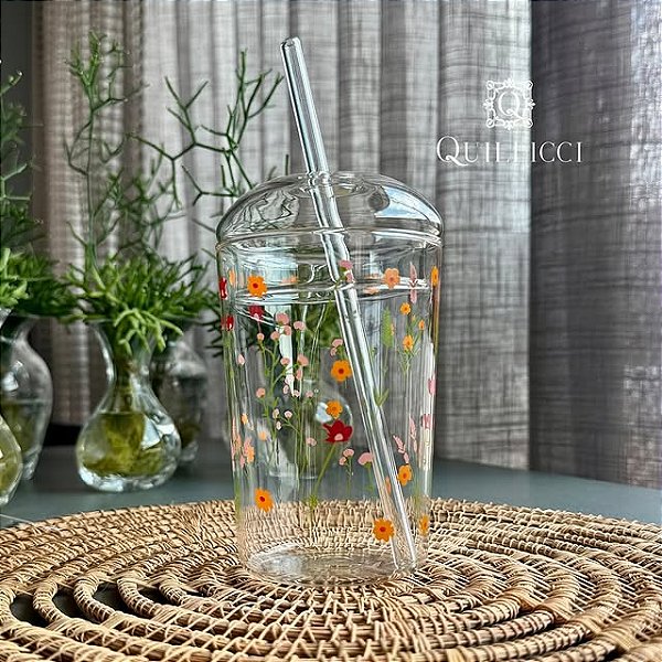 Copo de Vidro com Tampa e Canudo