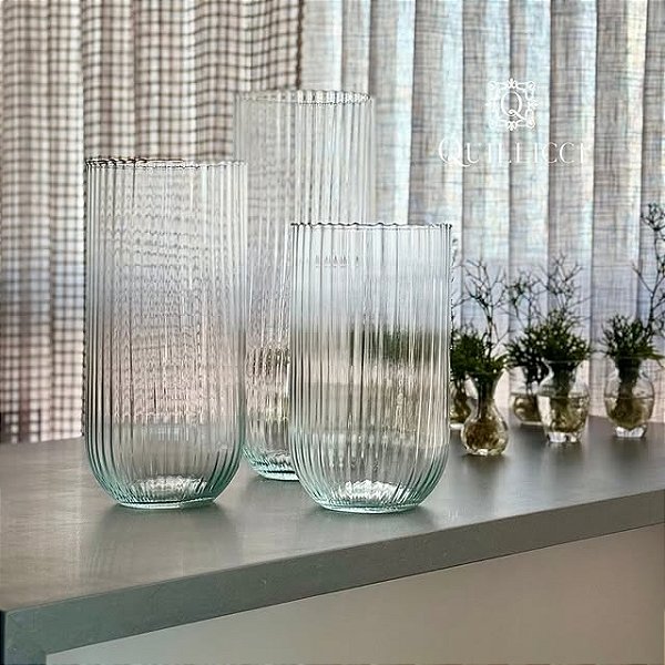 VASO DE VIDRO RIGADO