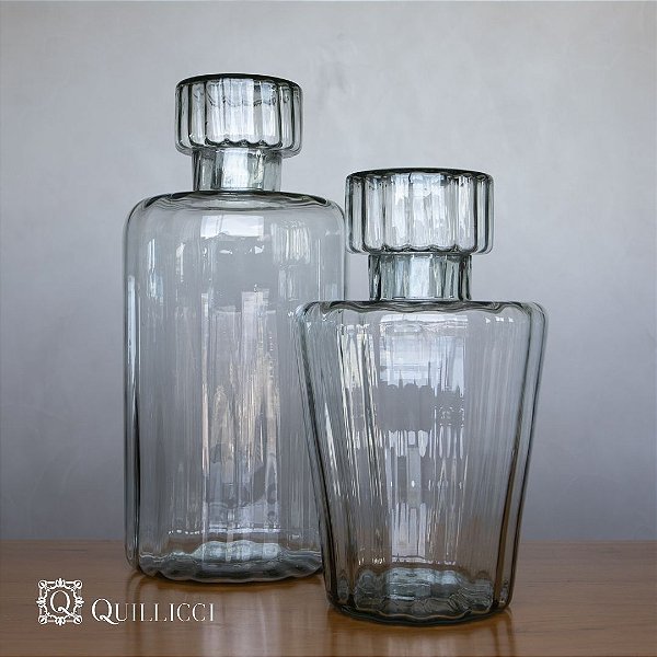 GARRAFAO DE VIDRO CONICO COM TAMPA  TAM  P