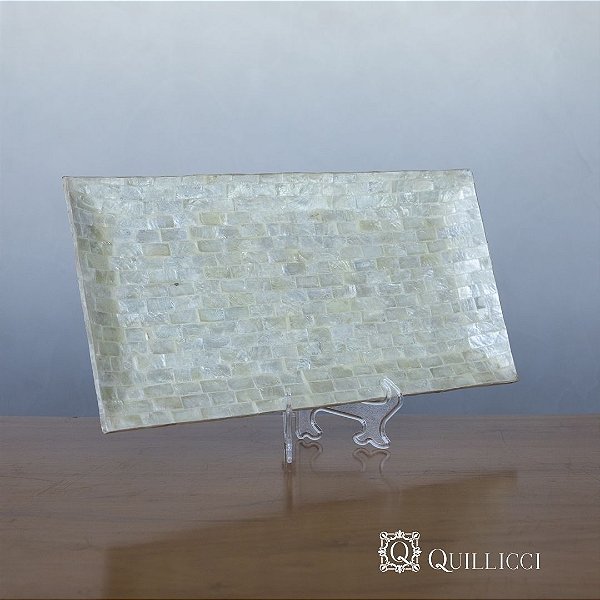 BANDEJA TIPO MADRE PÉROLA