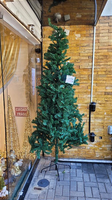 Árvore de Natal Tradicional 2,40m 1000 Galhos
