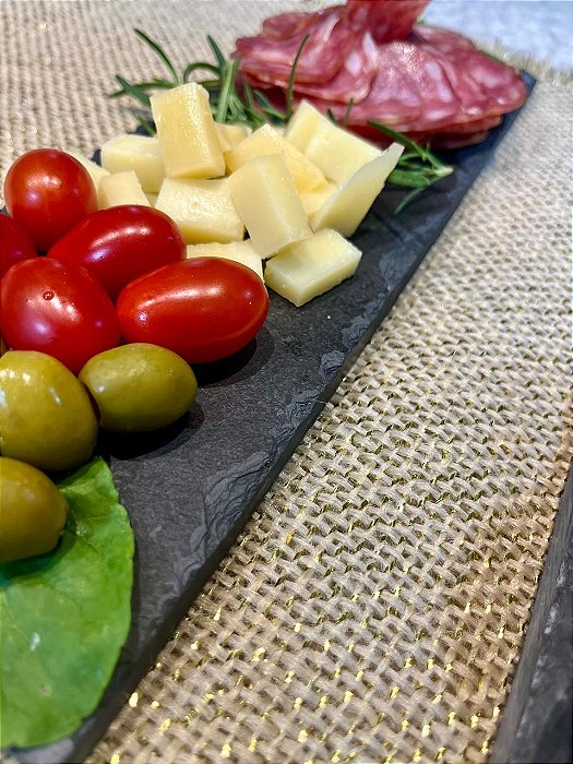 Prato ardósia negra guilhotinada 10x30