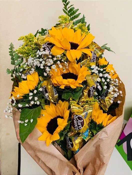 Ramalhete de Girassol com Ouro Branco
