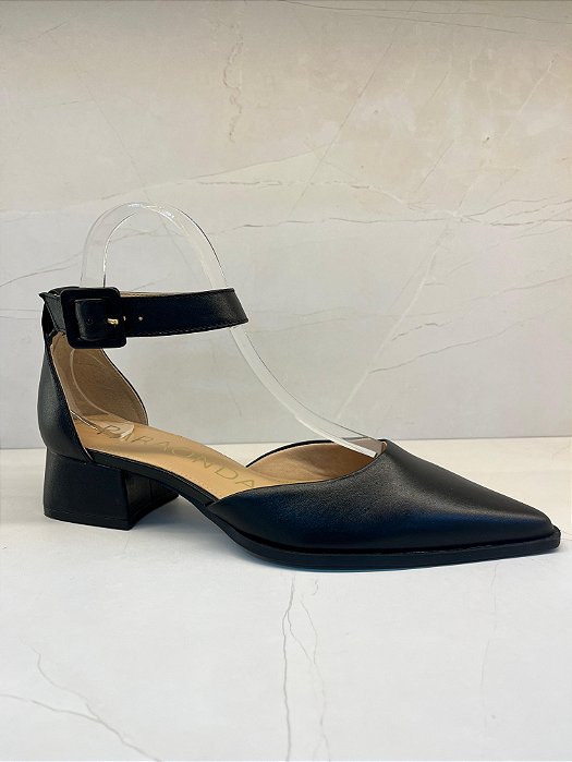 Scarpin Paraonda em Couro Preto