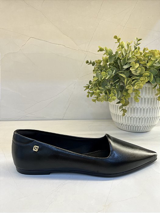Sapatilha Feminina Bico Fino Minimalista Preta e Blush Santinelli