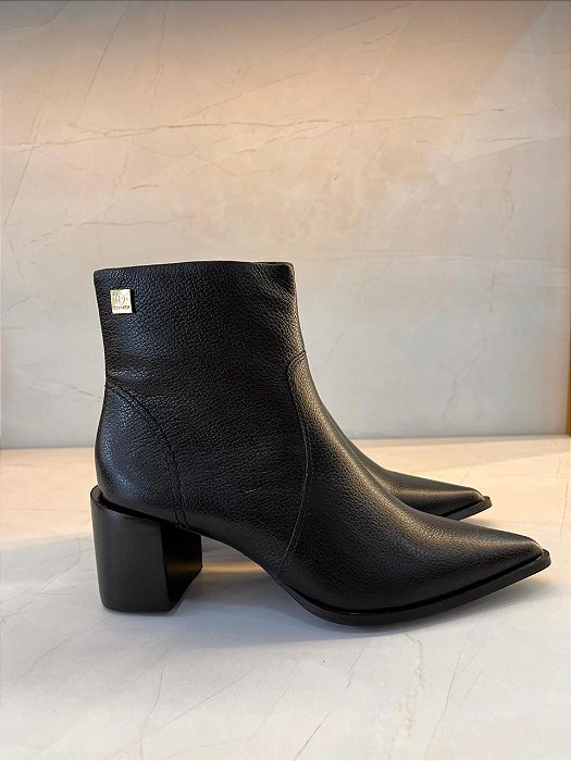 Bota Paraonda em Couro Preta