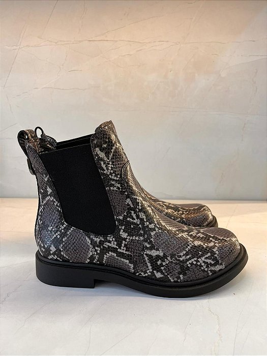 Coturno Paraonda em Couro Olímpia Preto