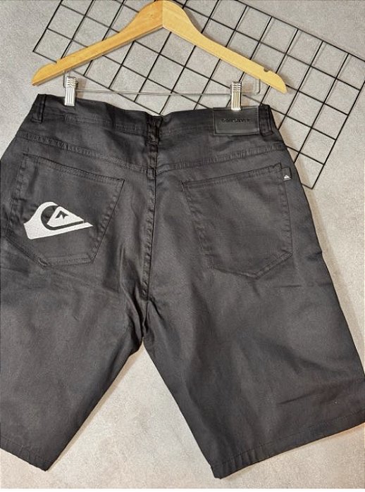 Bermuda Sarja Quiksilver - Preto BS017