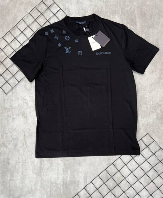 Camiseta Peruana Louis Vuitton Preto e Azul - CP117
