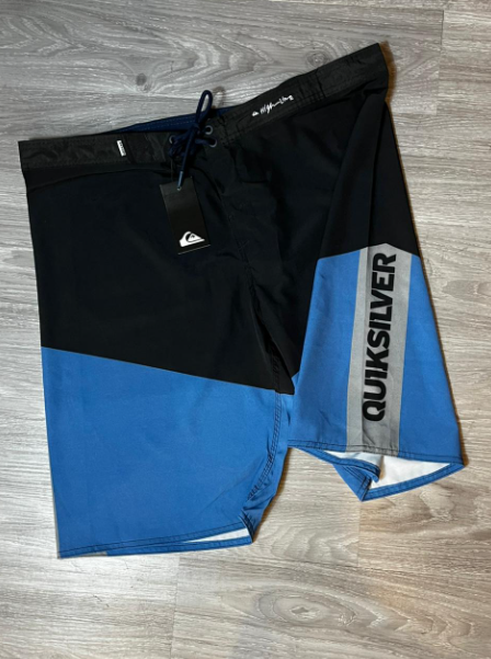 Bermuda Elastano Quiksilver Preto | Azul - BQ014