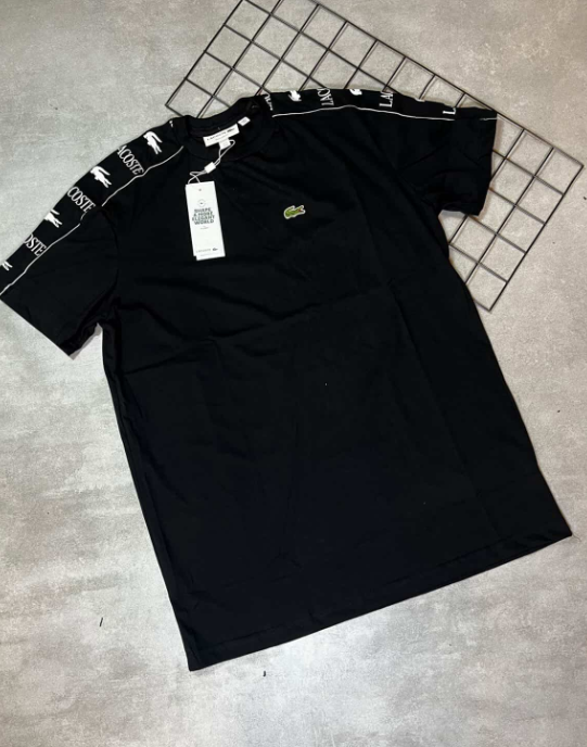 Camiseta Peruana Lacoste Detalhe Manga - CP028