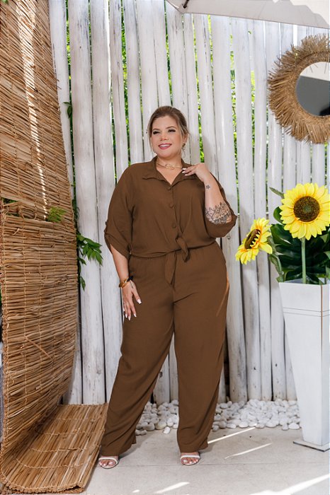 Conjunto Laura Feminino Plus Size Social Modelo Manga Longa Básico Casual