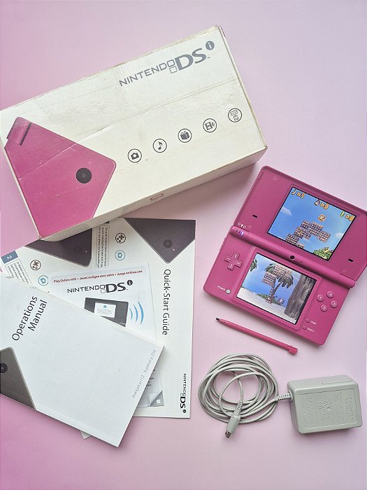 Nintendo DSi Rosa Completo 4Gb Lotado de Jogos