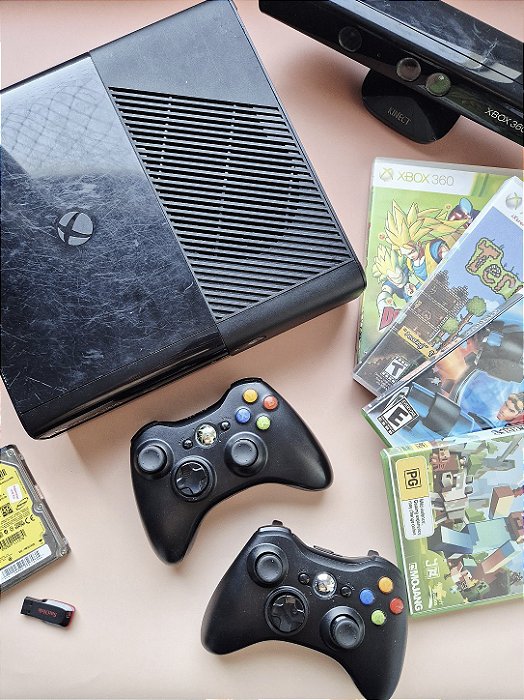Console Xbox 360 Super Slim + Kinect + HD 320Gb Lotado de Jogos + 3 Controles