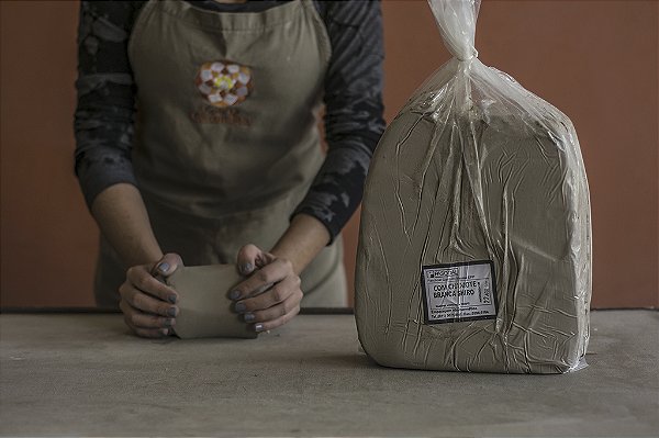 ARGILA BRANCA SHIRO COM CHAMOTE - 10KG