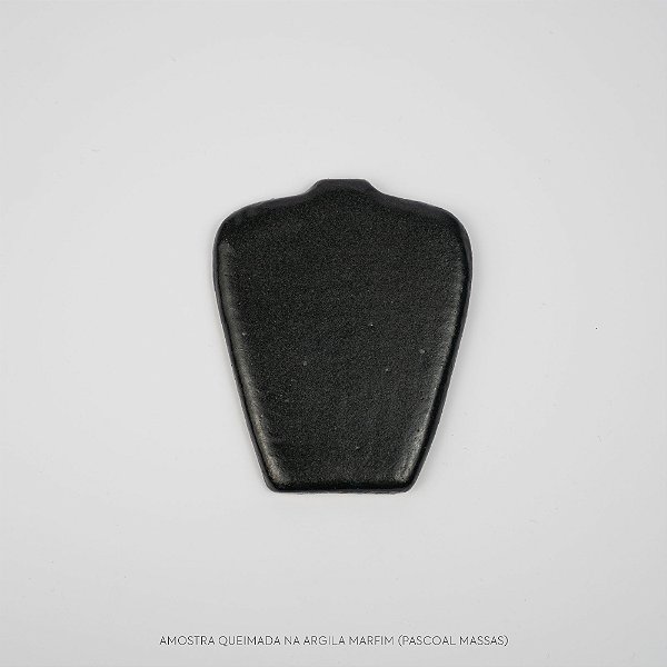 AT 562 - PRETO ACETINADO