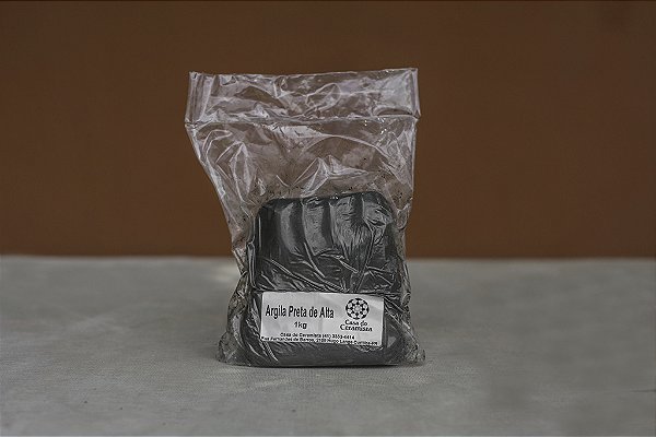 ARGILA PRETA DE ALTA PASCOAL