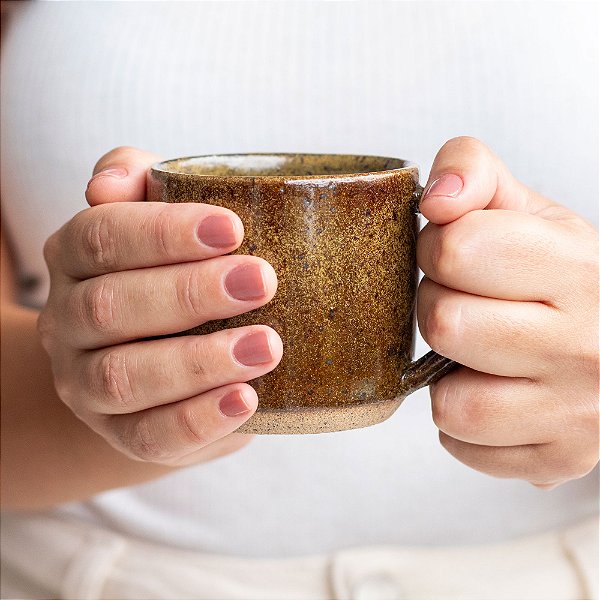 AT709 - MARROM FLORESTA (PRONTO PRA PINCELAR)