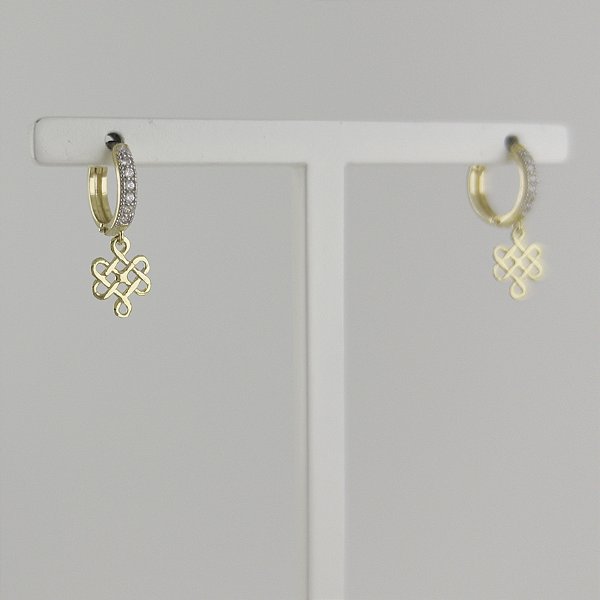 Argola com Brilhantes Nó do Amor