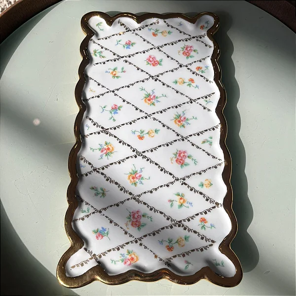 BANDEJA RETANGULAR EM PORCELANA | COLEÇÃO AURORA