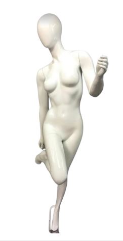 MANEQUIM DE FIBRA FEMININO BAILARINA BRANCO BRILHO