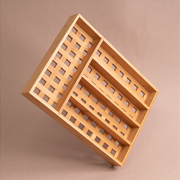 Porta Talheres Vazado de Bambu