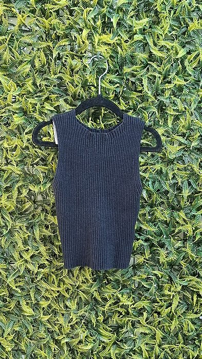CROPPED PRETO TRICO   M