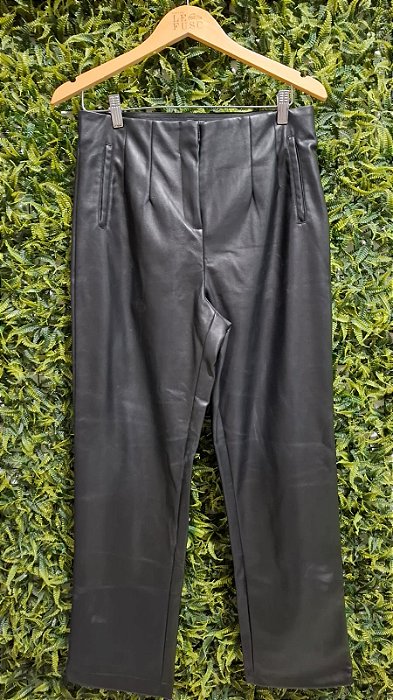 CALÇA PRETA COURO SINTETICO   CLOCKHOUSE   40
