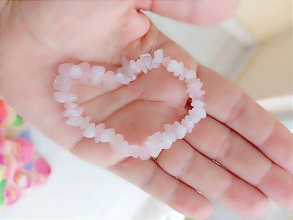 Pulseira Cascalho Quartzo Rosa – Amor Próprio, Gratidão e Relacionamento