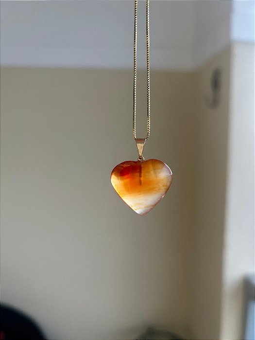 Pingente de Coração de Cornalina – Energia, Criatividade e Coragem