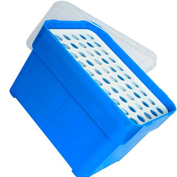 RACK AZUL VAZIO P/ 96 PONTEIRAS EPPENDORF 10µL - FIRSTLAB