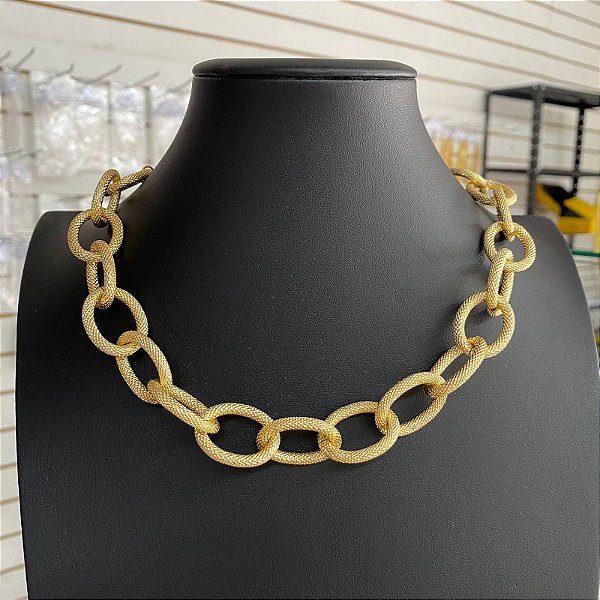 Colar Choker Dourado Maxi Corrente