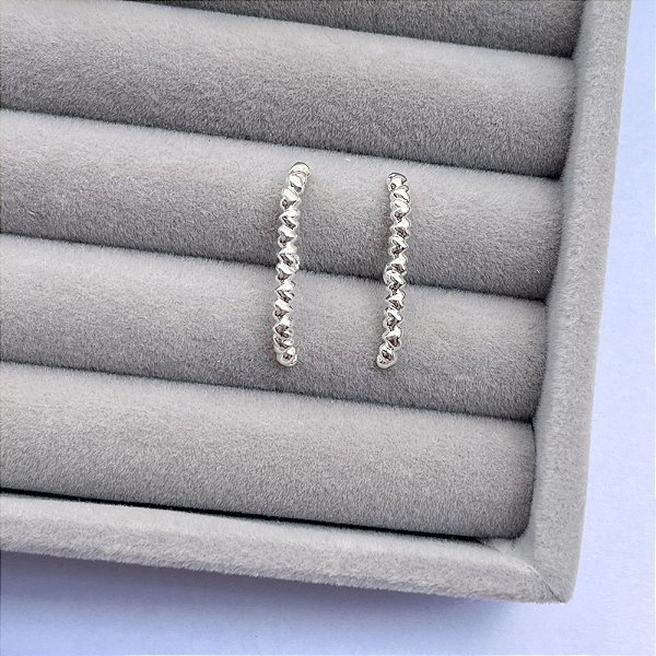 Brinco Ear Hook Coração Prata