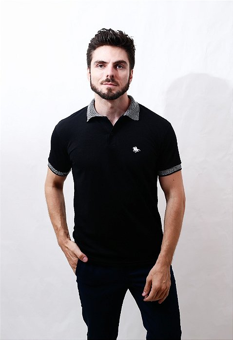 Polo Masculina Piquet Detalhe Gola Manga Curta Leve Bordado