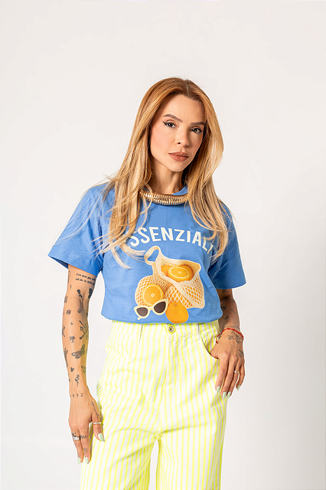 Tshirt Essenzial Sacola de Laranjas Óculos