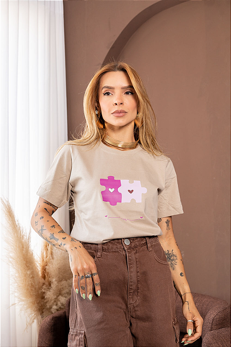 Tshirt Quebra Cabeça Love