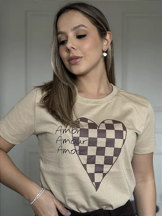 Tshirt amor, amour, amore