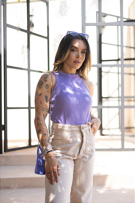 Regata Canelada Roxo Flor de Jacarandá