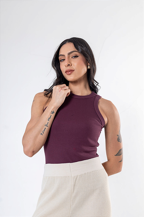 Regata Nadadora Canelada Cereja Laqueada