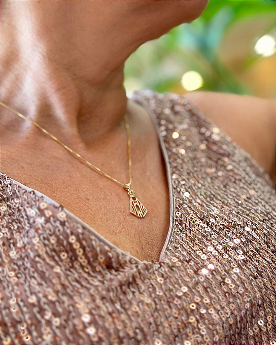 Colar Nossa Nossa Senhora banhado em ouro 18k