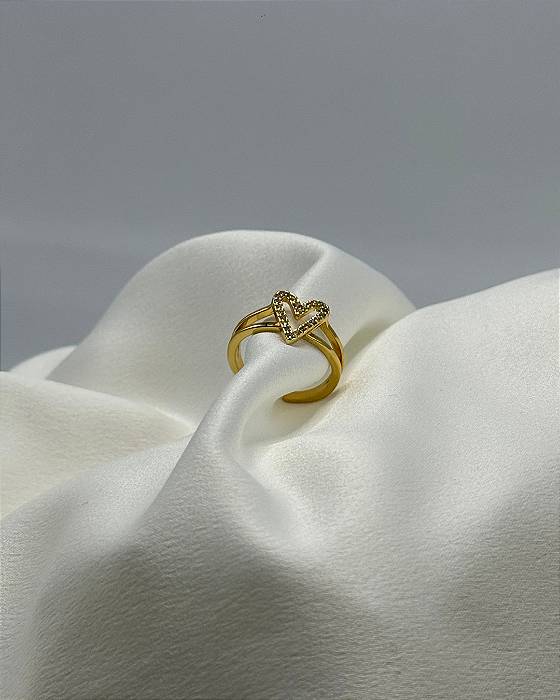 Anel Coração Regulável com Micro Zircônias Banhado em Ouro 18k