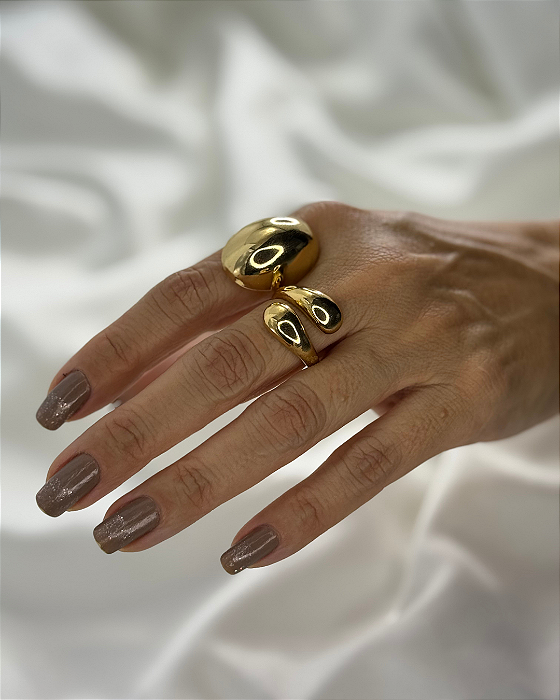 Anel Oval Liso Banhado em Ouro 18k