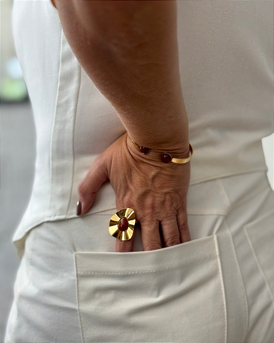 Anel Orgânico Esmaltado Cappuccino Regulável Banho Ouro 18k