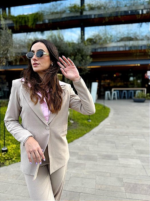 Blazer em Alfaiataria Moderno Cor Camel - BL1102