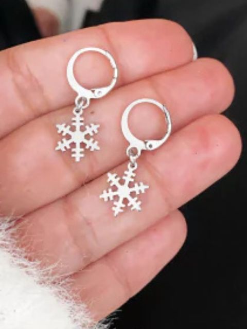 Brincos Argolinhas Floco de Neve em Aço Inoxidável