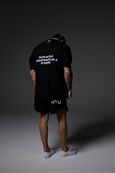 Camiseta At Home Black