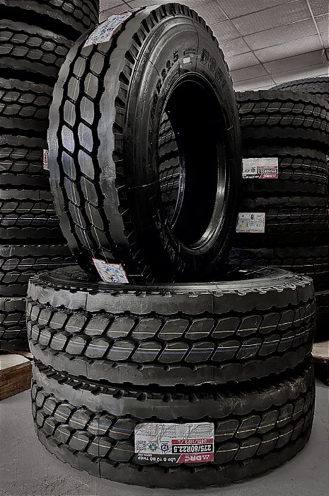 Pneu Caminhão/Ônibus 275/80R22.5 Aro 22.5 Modelo D851 DRC – Misto Liso Sem Câmara